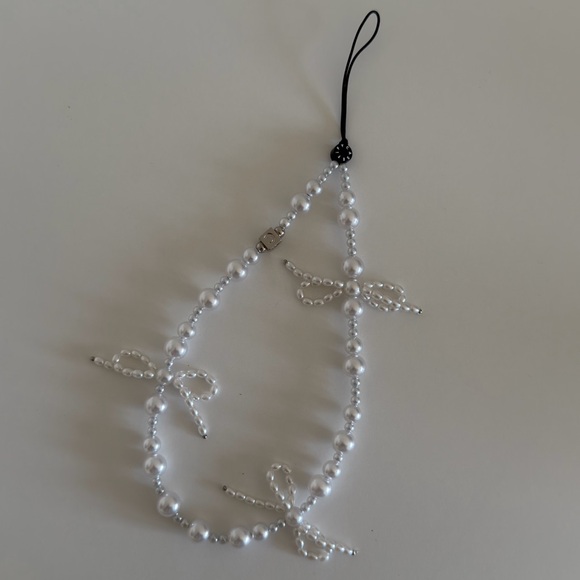 Casetify Bow Phone Charm - Frosted Bows - Picture 2 of 9